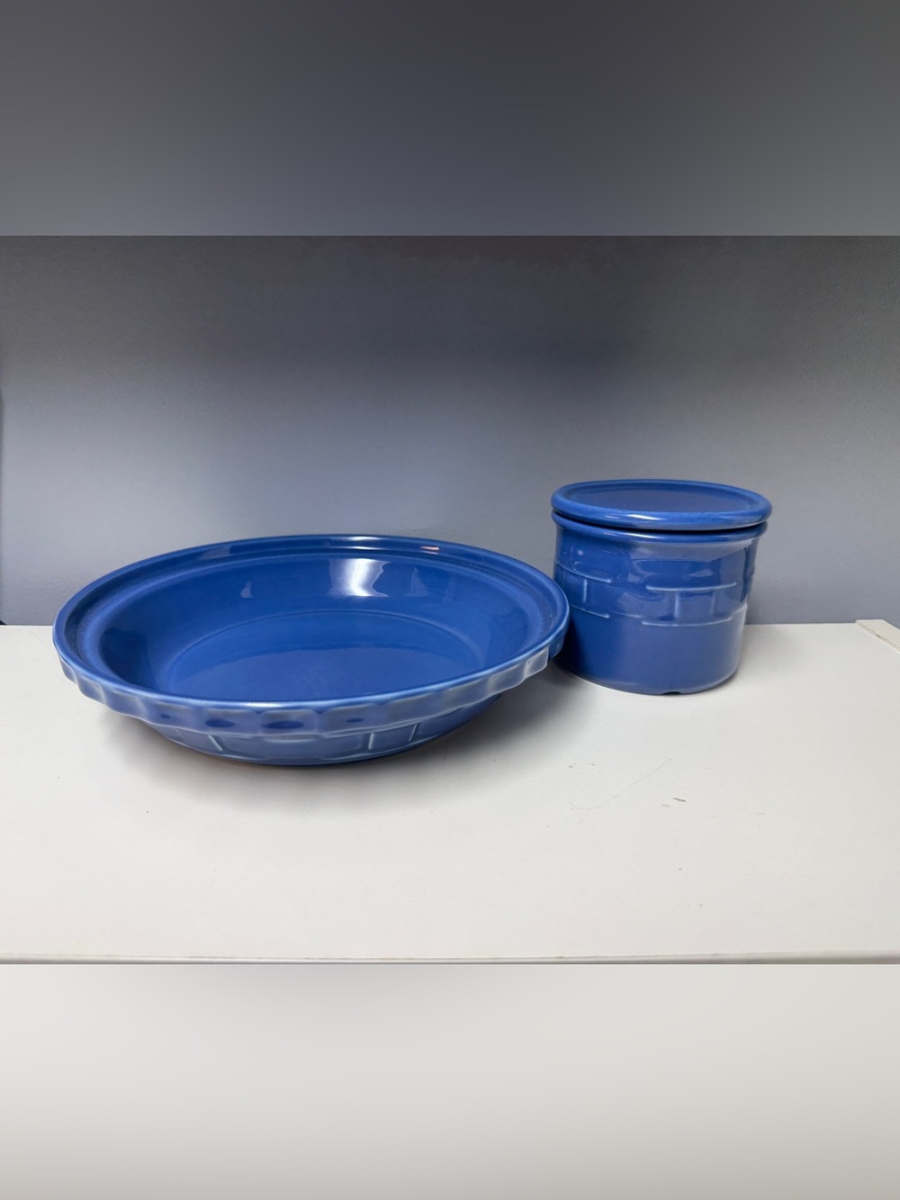 Longaberger Woven Traditions Cornflower Blue ceramic pie plate & pint salt crock